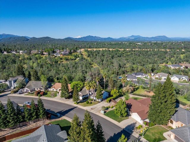 1119 River Ridge Drive, Redding, CA 96003