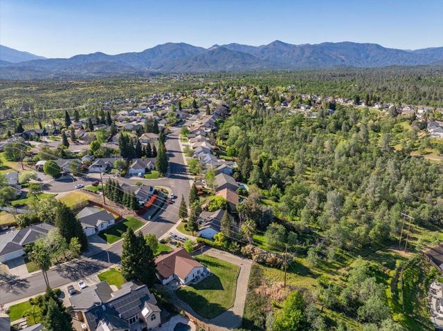1119 River Ridge Drive, Redding, CA 96003