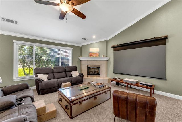 1119 River Ridge Drive, Redding, CA 96003