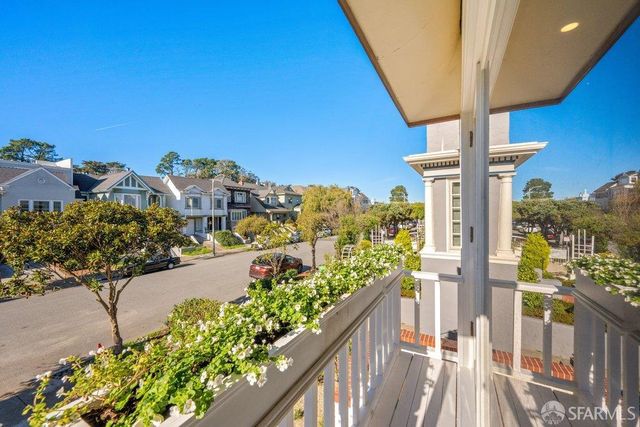 284 32nd Avenue, San Francisco, CA 94121