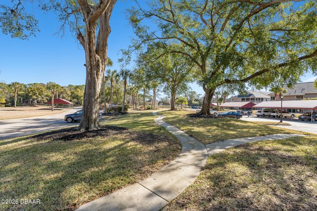 39 Magnolia Drive S, Ormond Beach, FL 32174