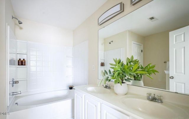 706 Mardonie Reach Lane, Cary, NC 27519