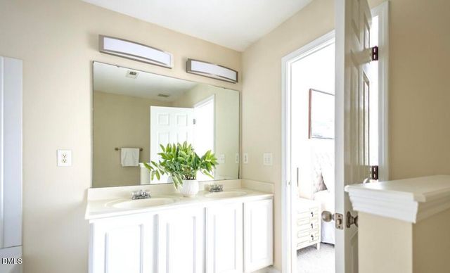 706 Mardonie Reach Lane, Cary, NC 27519