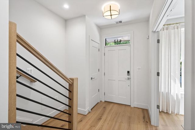 810 GIBBON ST, Alexandria, VA 22314