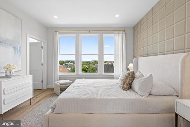 810 GIBBON ST, Alexandria, VA 22314