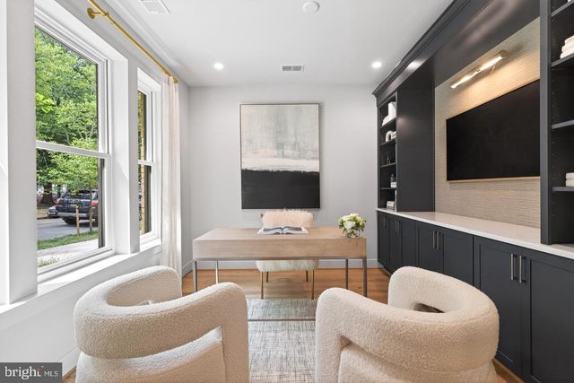 810 GIBBON ST, Alexandria, VA 22314