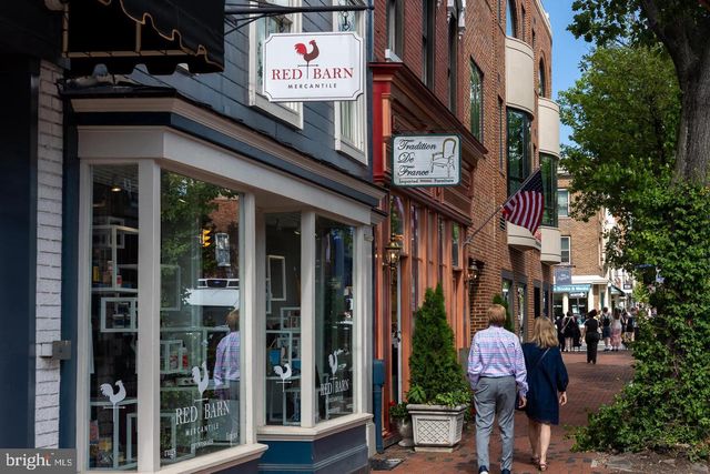 810 GIBBON ST, Alexandria, VA 22314