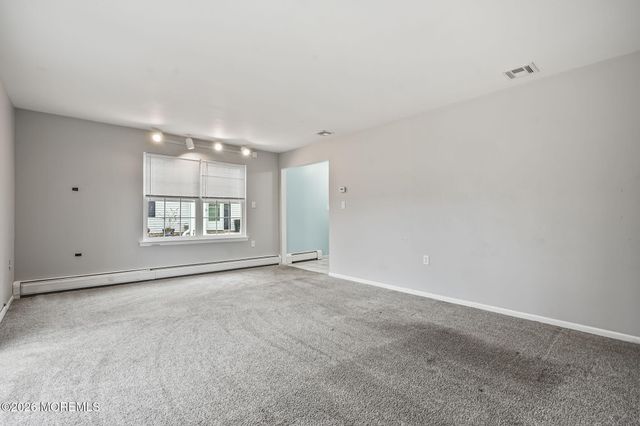 72 Fieldcrest Way, Hazlet, NJ 07730