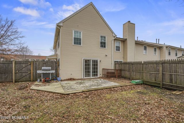 72 Fieldcrest Way, Hazlet, NJ 07730