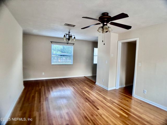4615 ANVERS Boulevard, Jacksonville, FL 32210