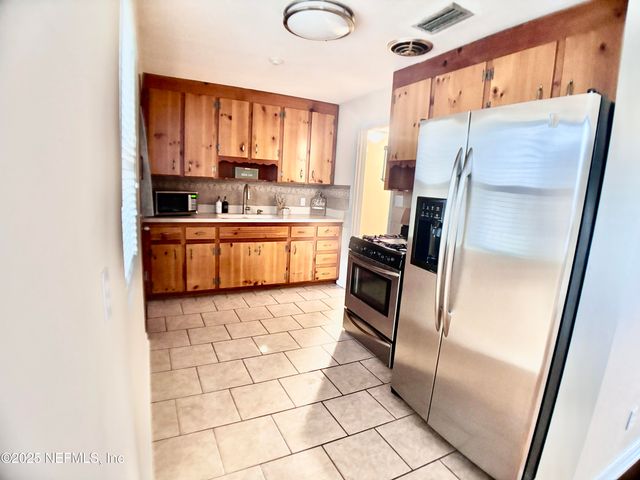 4615 ANVERS Boulevard, Jacksonville, FL 32210