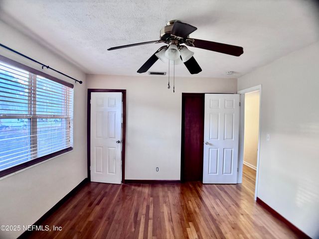 4615 ANVERS Boulevard, Jacksonville, FL 32210
