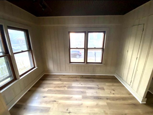118 Dewey Street, Michigan City, IN 46360