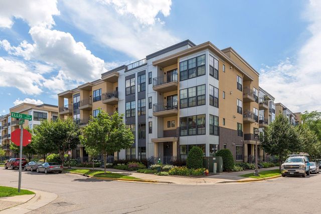 2566 Ellis Avenue 404, Saint Paul, MN 55114