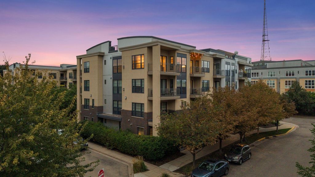 2566 Ellis Avenue 404, Saint Paul, MN 55114 — photo 3
