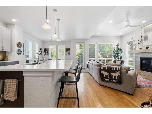 340 McConnell Dr, Lyons, CO 80540