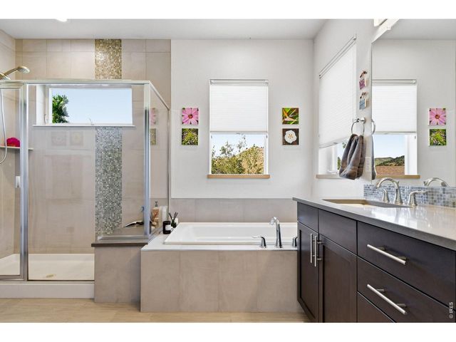 340 McConnell Dr, Lyons, CO 80540