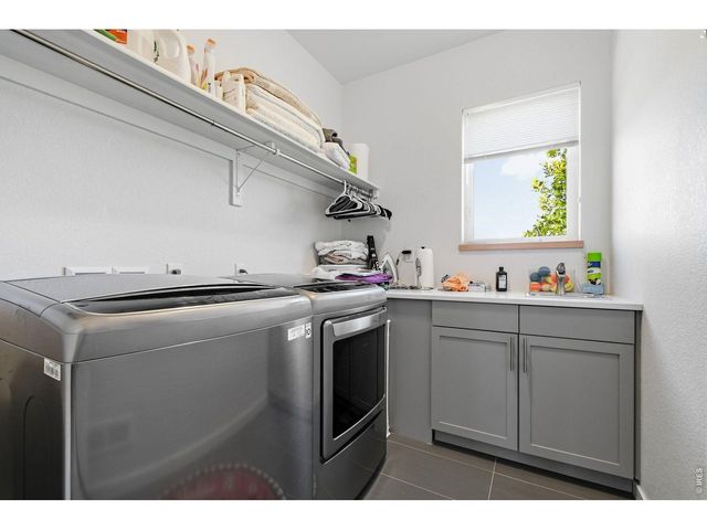 340 McConnell Dr, Lyons, CO 80540