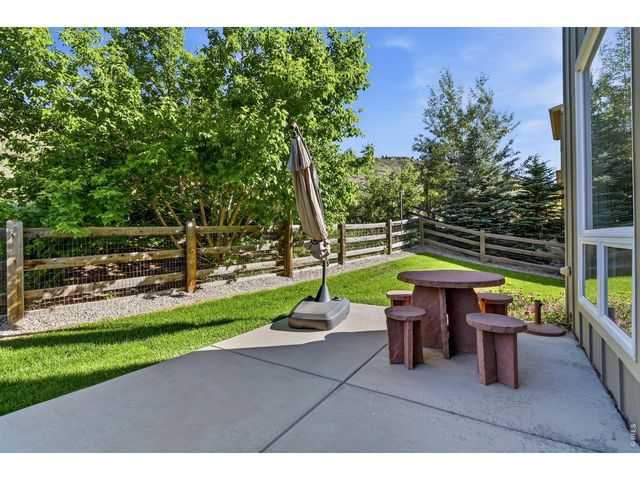 340 McConnell Dr, Lyons, CO 80540