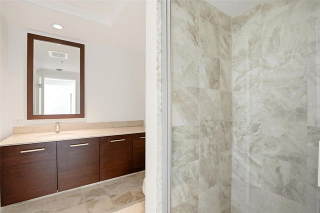 1350 MAIN STREET 707, Sarasota, FL 34236