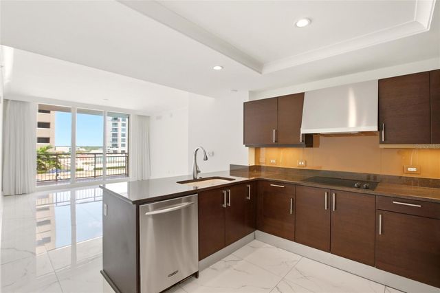 1350 MAIN STREET 707, Sarasota, FL 34236