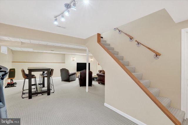 2185 BRIGADIER DR, York, PA 17404