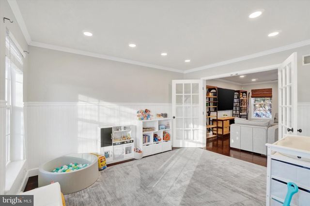 2185 BRIGADIER DR, York, PA 17404