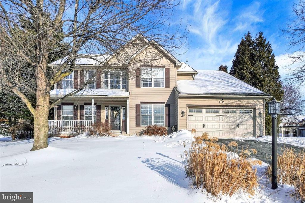 2185 BRIGADIER DR, York, PA 17404