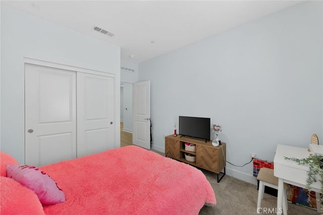 33134 Celadon Avenue, Winchester, CA 92596