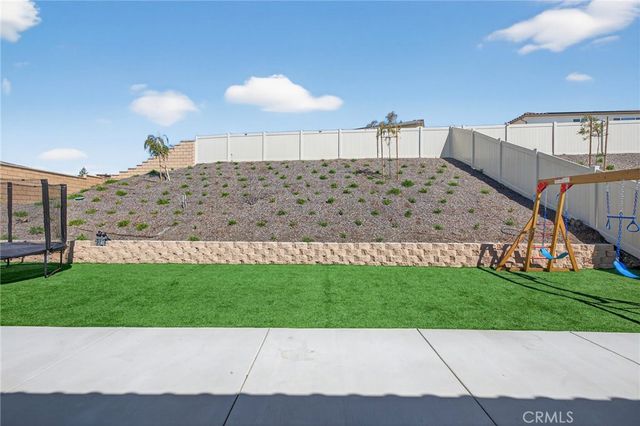 33134 Celadon Avenue, Winchester, CA 92596