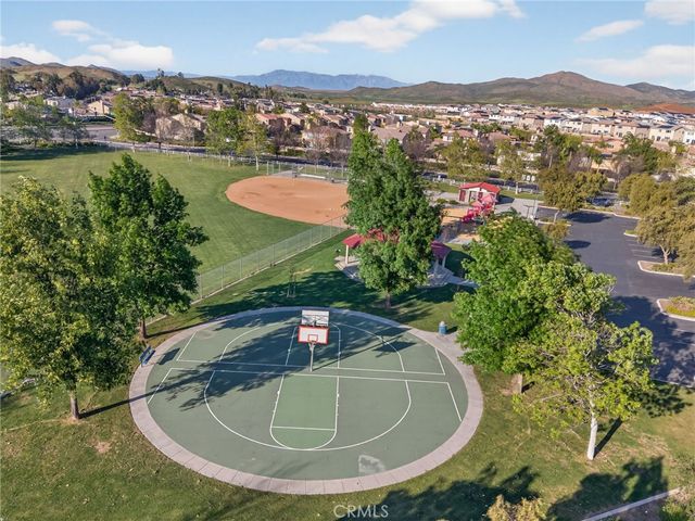 33134 Celadon Avenue, Winchester, CA 92596