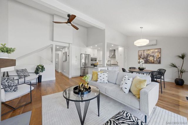 2676 Illion, San Diego, CA 92110