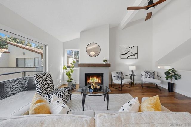 2676 Illion, San Diego, CA 92110