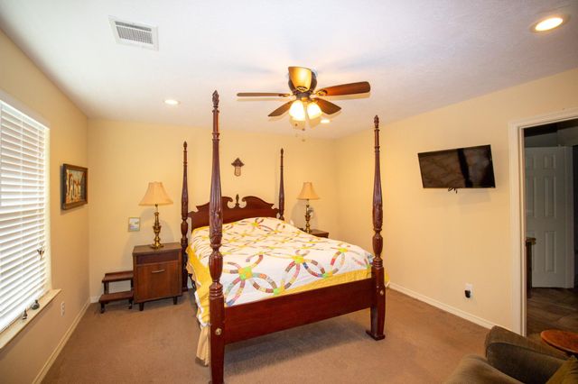 40411 Bosque Rd, Hempstead, TX 77445