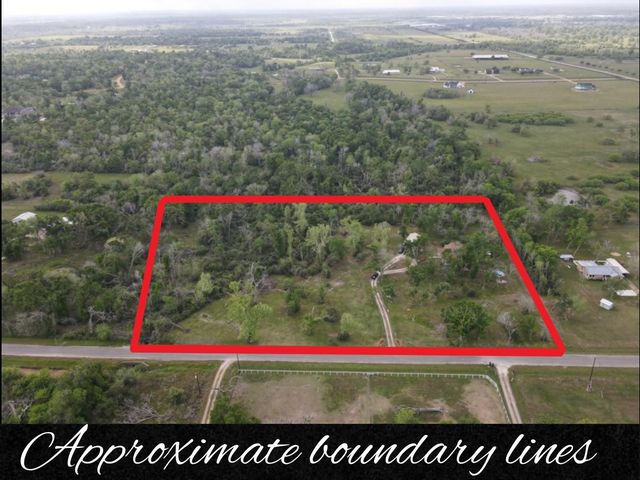 40411 Bosque Rd, Hempstead, TX 77445