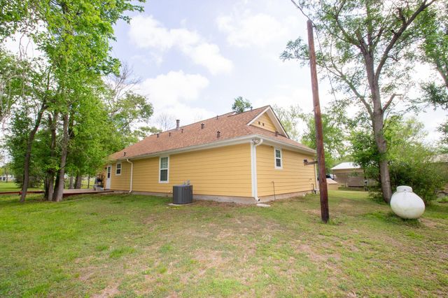 40411 Bosque Rd, Hempstead, TX 77445