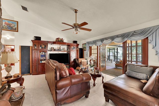 5172 NW 84th Road, Coral Springs, FL 33067