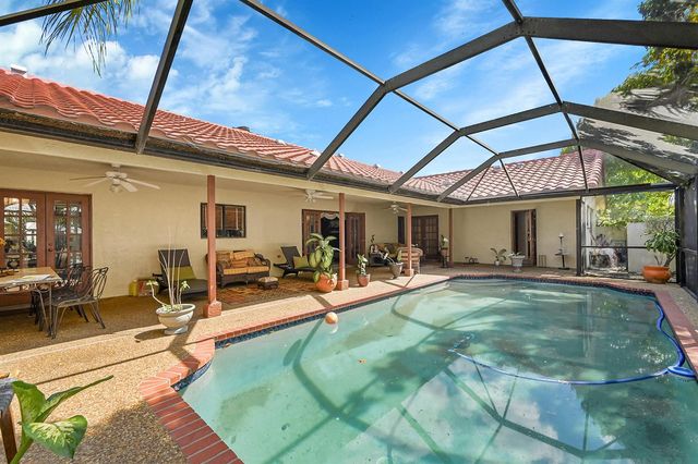 5172 NW 84th Road, Coral Springs, FL 33067