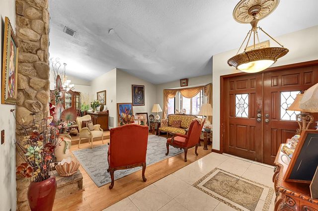 5172 NW 84th Road, Coral Springs, FL 33067