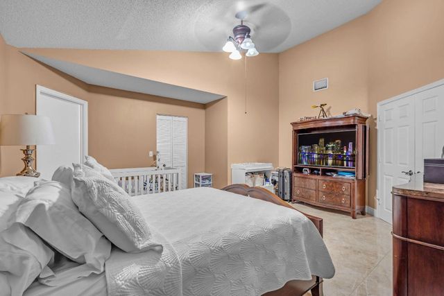 15857 N 75th Lane N, Loxahatchee, FL 33470