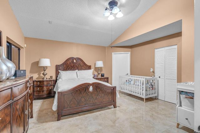 15857 N 75th Lane N, Loxahatchee, FL 33470