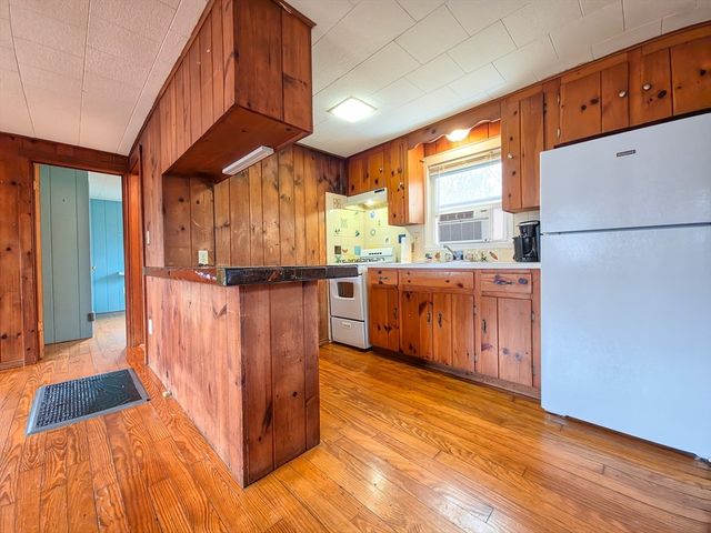 249 Winslow Gray Rd, Yarmouth, MA 02673