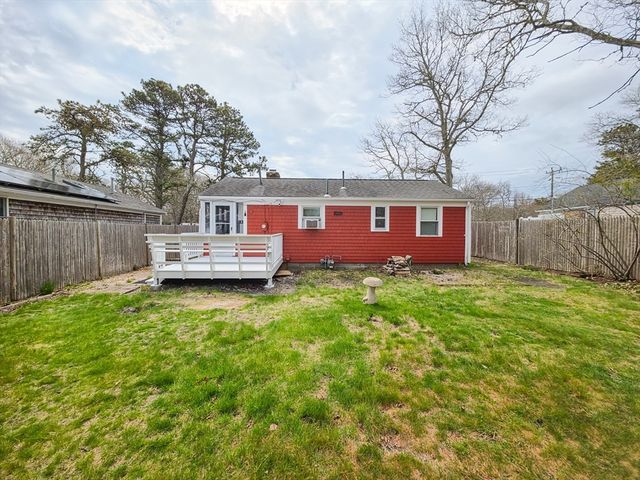 249 Winslow Gray Rd, Yarmouth, MA 02673