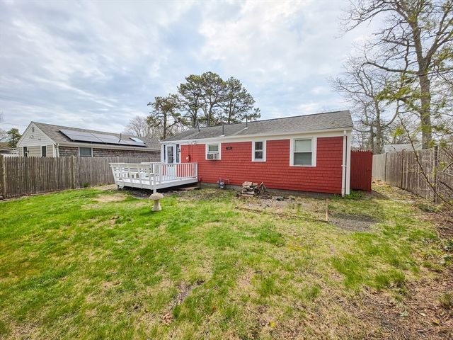 249 Winslow Gray Rd, Yarmouth, MA 02673