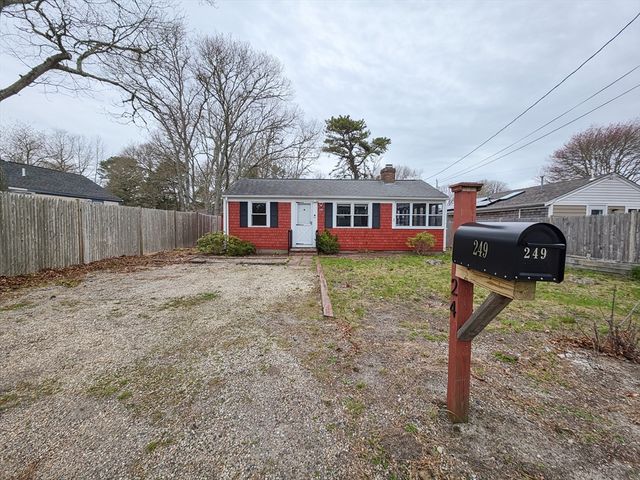 249 Winslow Gray Rd, Yarmouth, MA 02673
