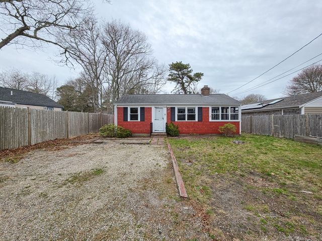 249 Winslow Gray Rd, Yarmouth, MA 02673