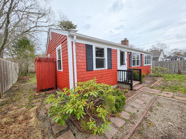 249 Winslow Gray Rd, Yarmouth, MA 02673