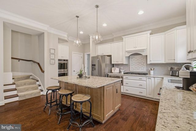 805 LOWER BARN WAY, Olney, MD 20832