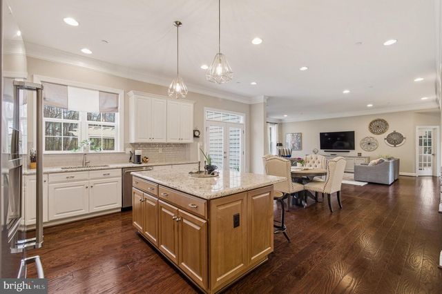 805 LOWER BARN WAY, Olney, MD 20832