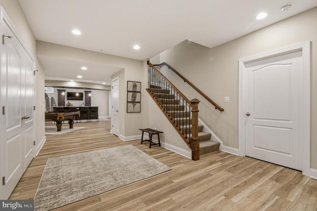 805 LOWER BARN WAY, Olney, MD 20832